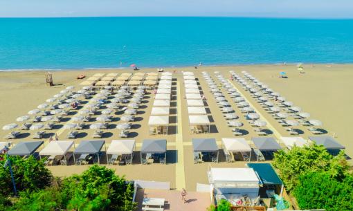 alledune en september-offer-in-hotel-in-castagneto-carducci-with-pool-and-private-beach 003