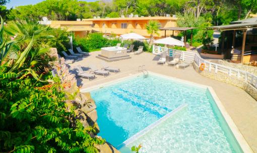 alledune en last-minute-may-in-hotel-with-private-beach-in-castagneto-carducci 004